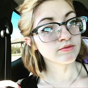 Meet your Posher, Morgan